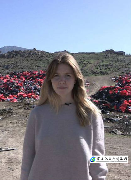 社会生活纪录片《危机中的难民儿童 Stacey Dooley in Greece: Migrant Kids in Crisis》下载-零三纪录片资源网