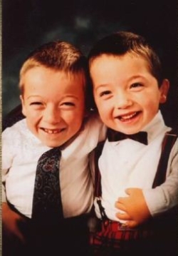 真人秀&舞台纪录片《侏儒的大爱 Big Love 2017》下载-零三纪录片资源网