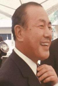 传记纪录片《恢复中日邦交：日本战后最受欢迎领袖—田中角荣  田中角荣》下载-零三纪录片资源网