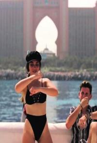 旅行纪录片《迪拜终极体验之旅 体验一周百万富翁的生活》下载-零三纪录片资源网